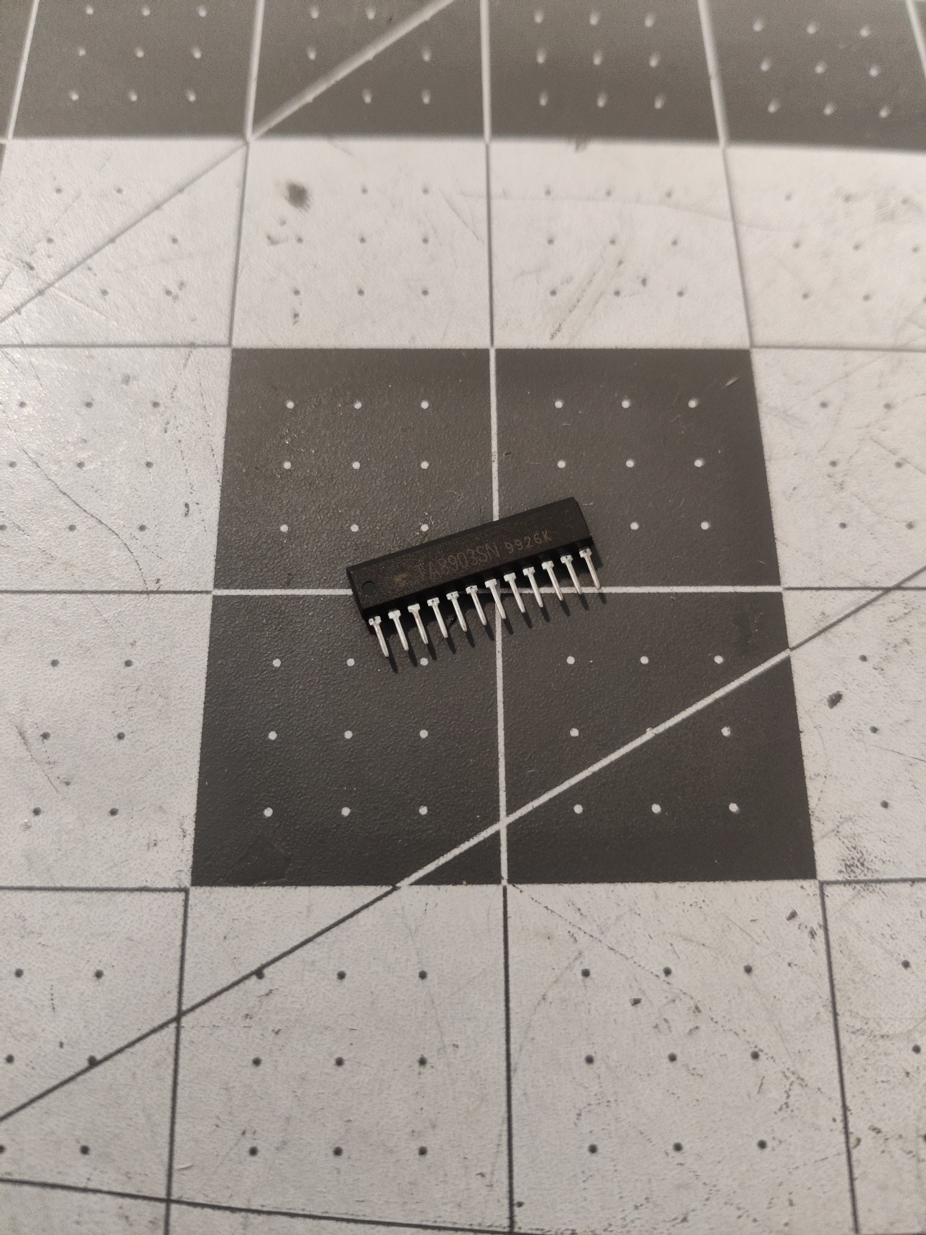 IC17 TA8903SN Vatotuned